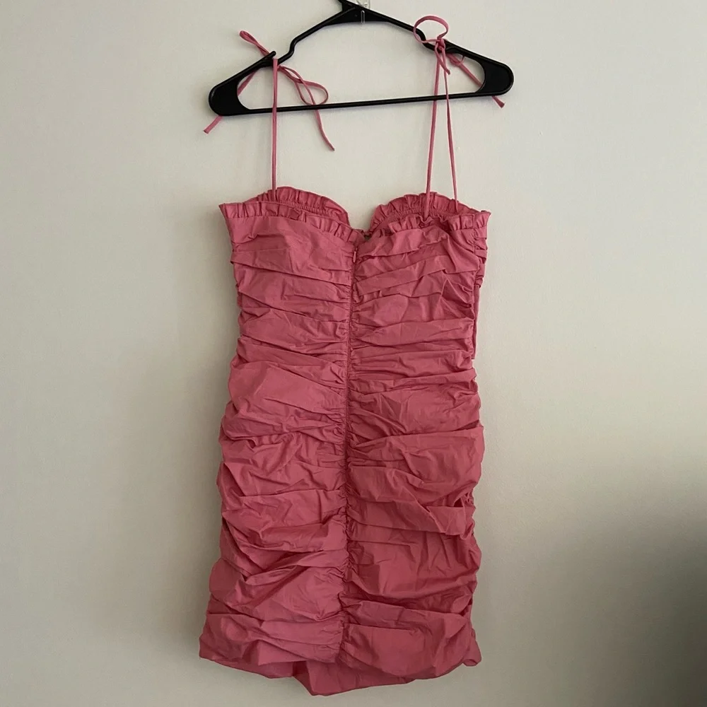 HOST PICK 🎉NWT White Fox Boutique Not Too Far Coral Mini Dress - Picture 4 of 12